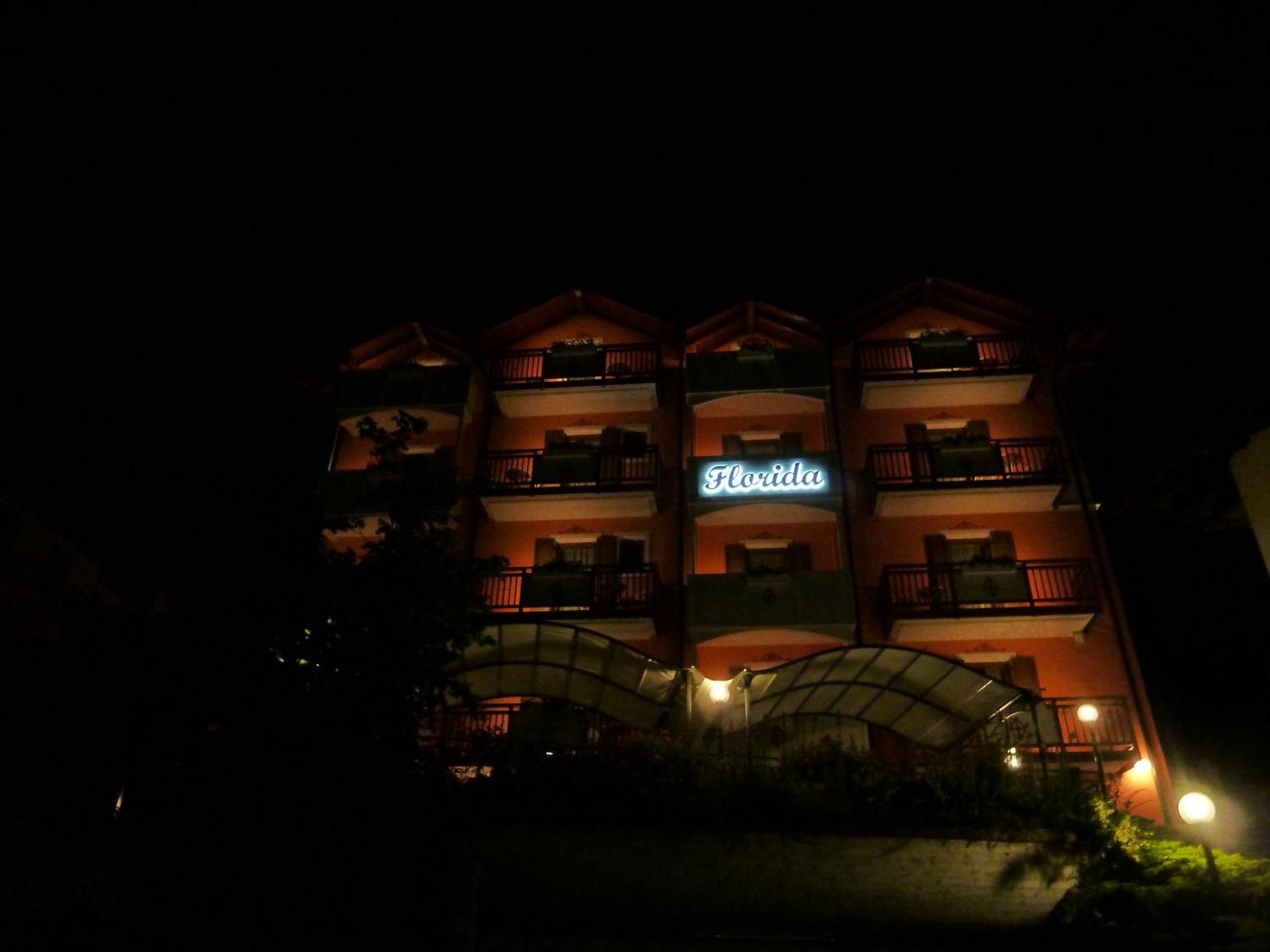 Hotel Florida Molveno Eksteriør bilde