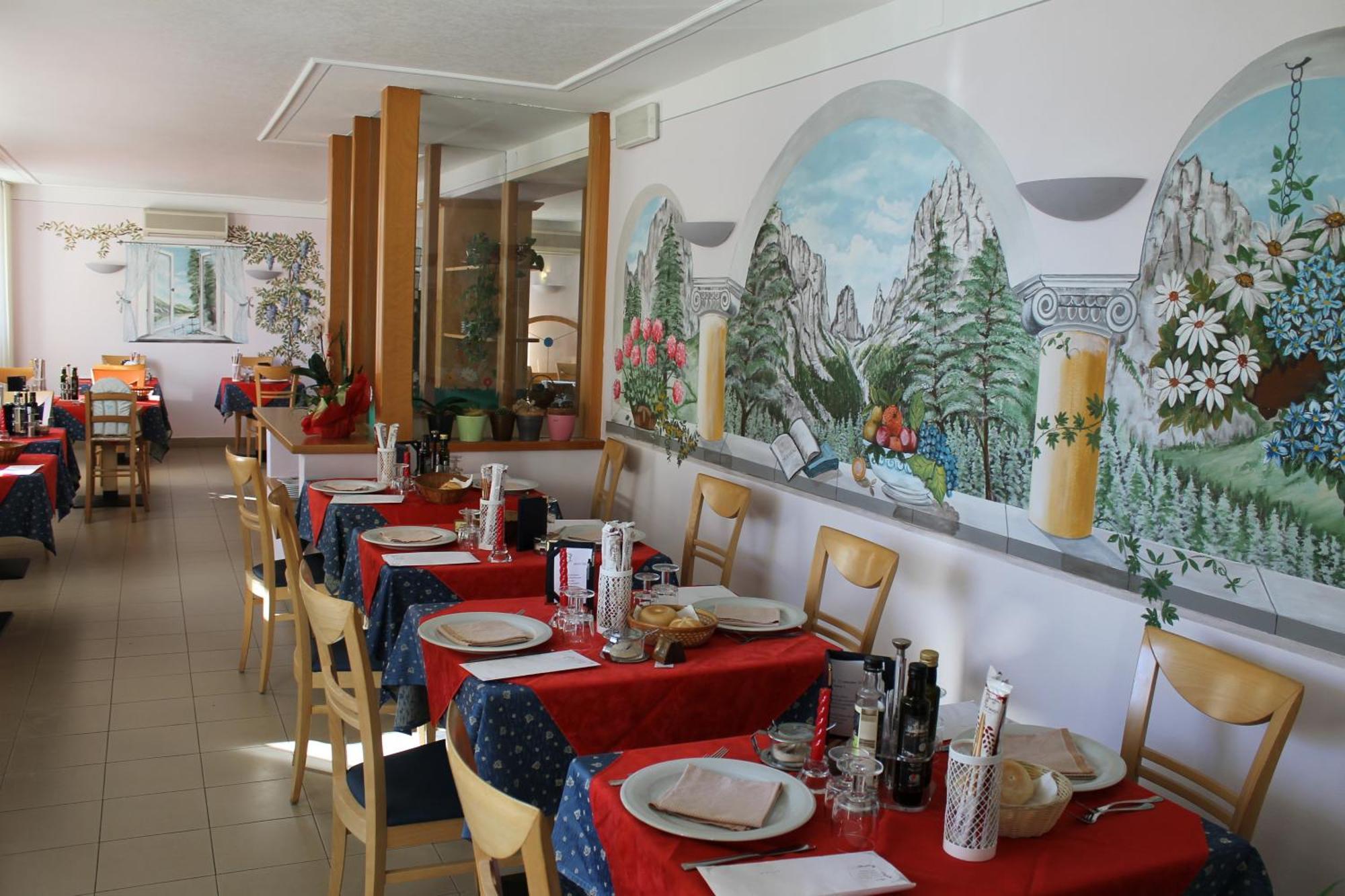Hotel Florida Molveno Eksteriør bilde